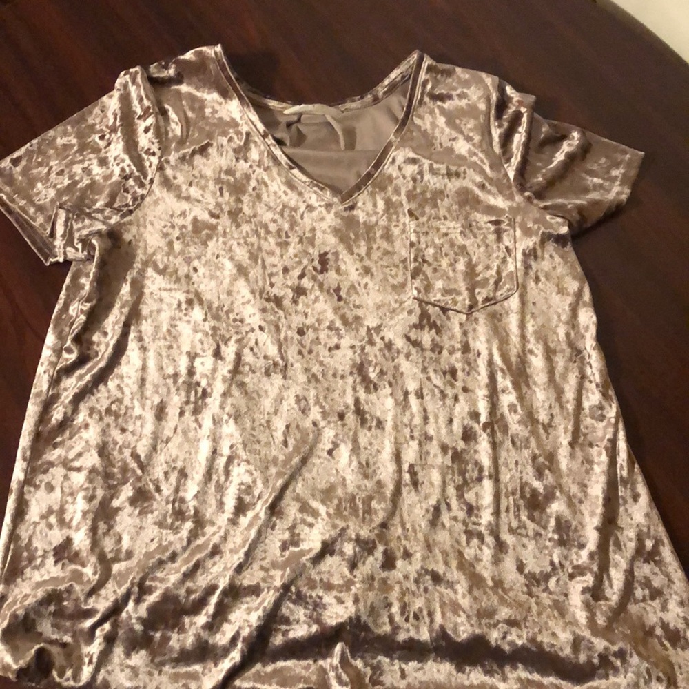 pink velvet v neck t shirt